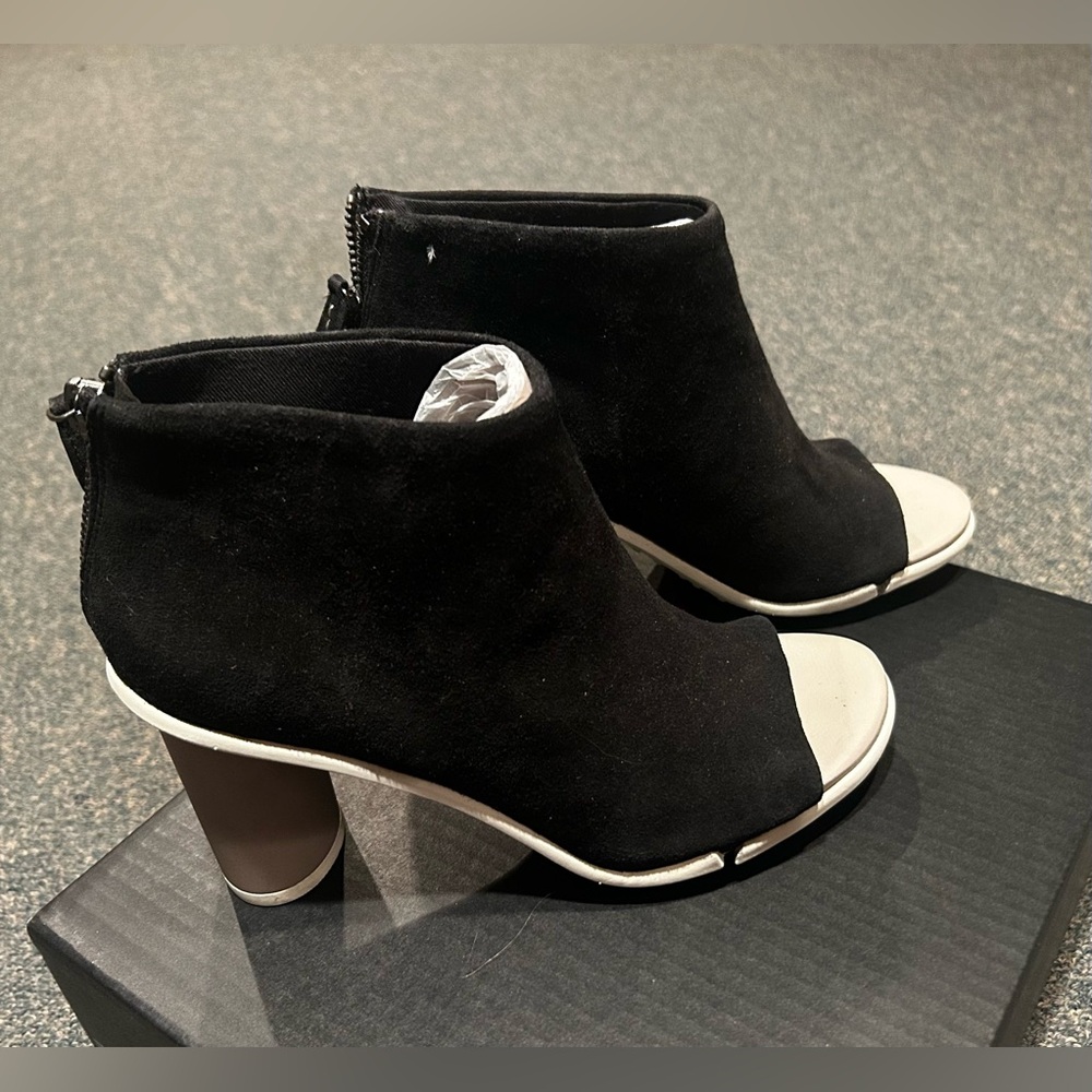 Adorable Clark Black and White Peep Toe Ankle Boots